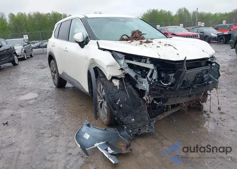 2021 Nissan Rogue Sv Intelligent Awd z USA, uszkodzony, nr VIN JN8AT3BB1MW207922